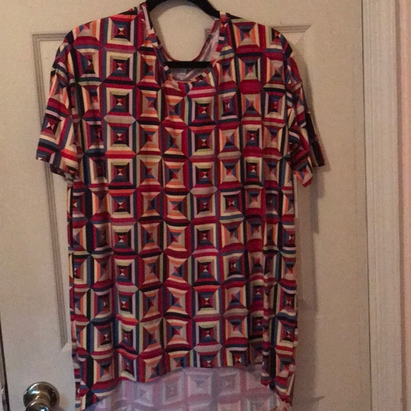 LuLaRoe Irma top size small - Picture 1 of 1